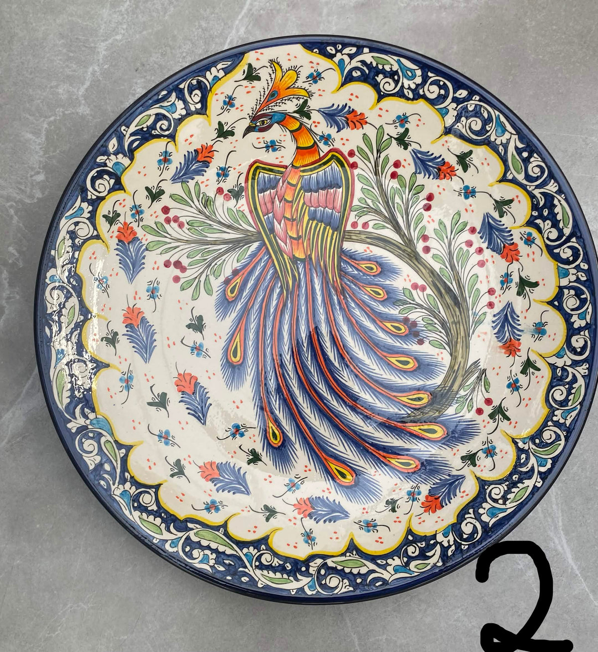 Didelė rankų darbo keramikinė lėkštė su povu